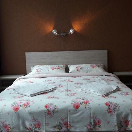 Sveciu Namai- Kazlu Ruda Hotel ภายนอก รูปภาพ